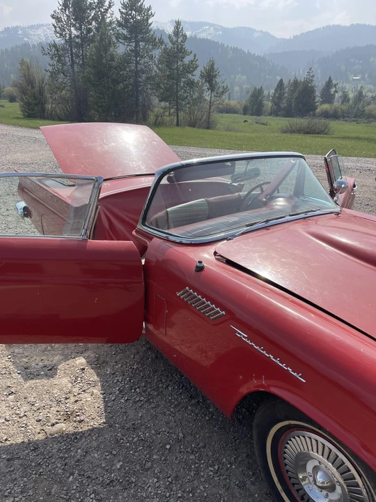1957 Ford Thunderbird 1st Gen - Image 29 of 31