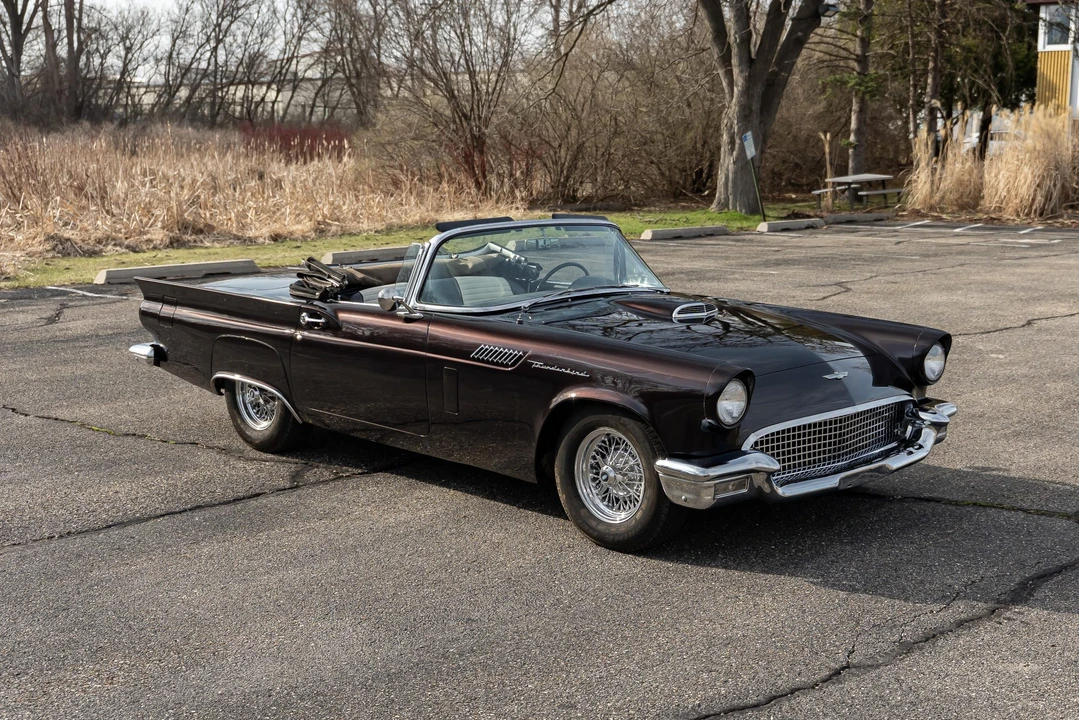 1957 Ford Thunderbird 1st Gen - Image 3 of 31