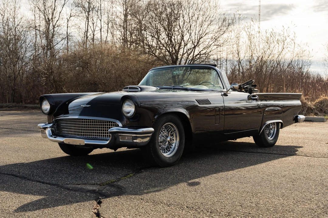 1957 Ford Thunderbird 1st Gen - Image 9 of 31
