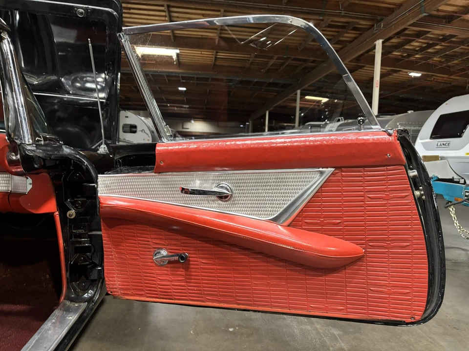 1957 Ford Thunderbird 1st Gen - Image 31 of 31