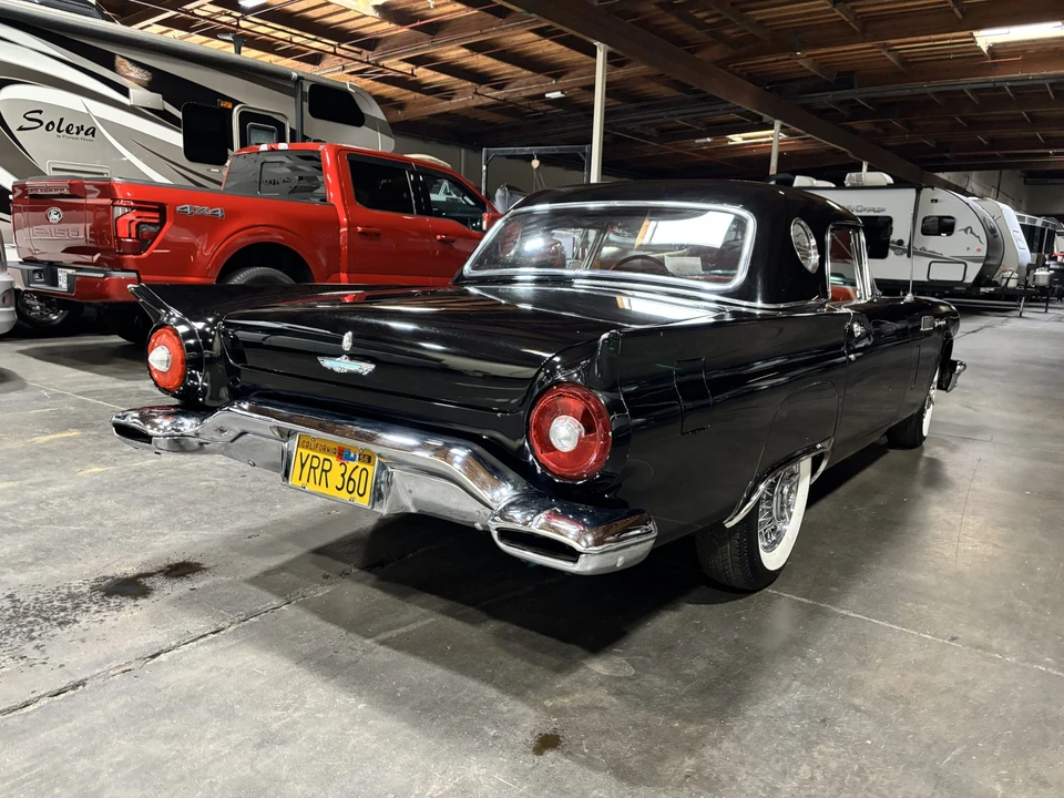 1957 Ford Thunderbird 1st Gen - Image 17 of 31
