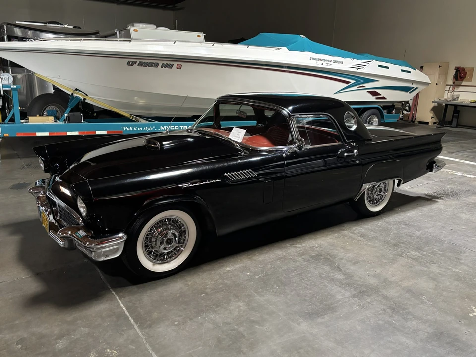 1957 Ford Thunderbird 1st Gen - Image 9 of 31