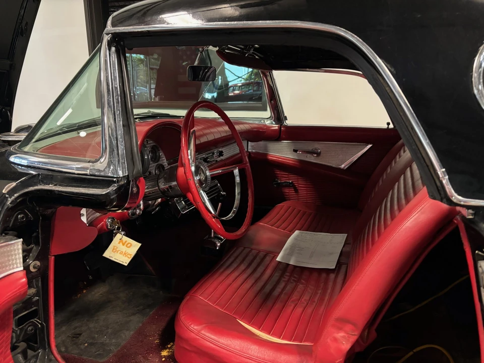 1957 Ford Thunderbird 1st Gen - Image 26 of 31