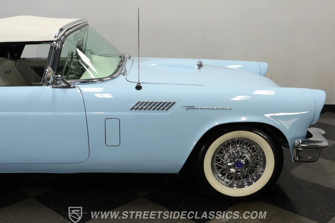 1957 Ford Thunderbird 1st Gen - Image 30 of 31