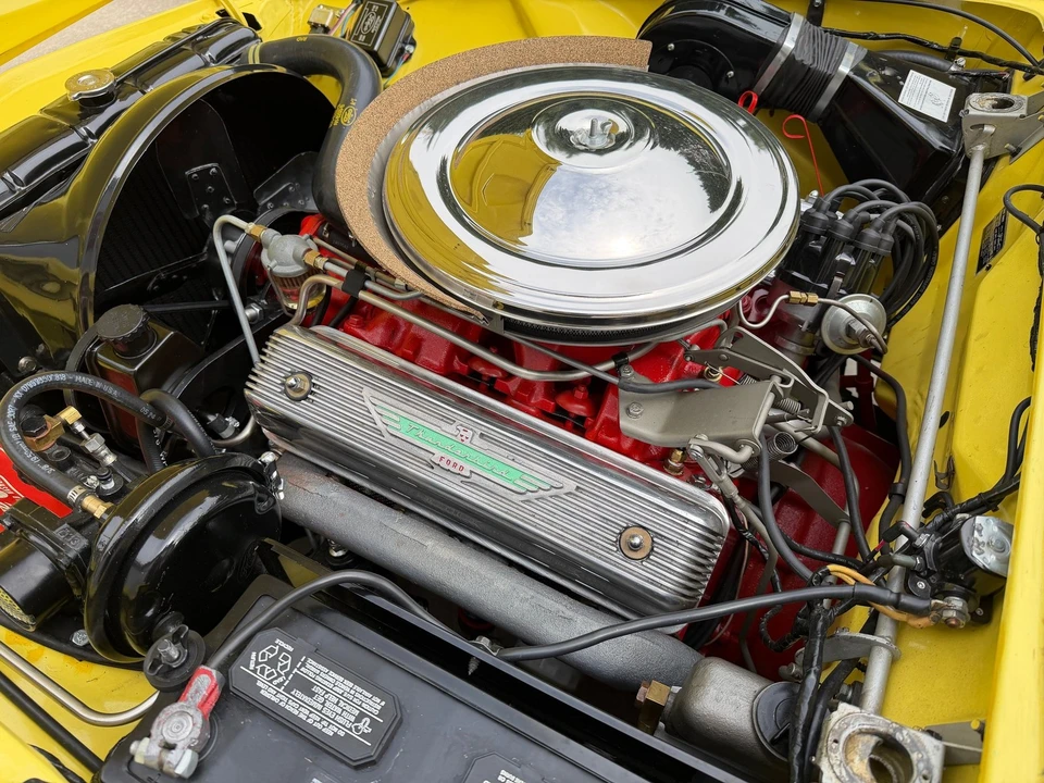 1957 Ford Thunderbird 1st Gen - Image 15 of 31