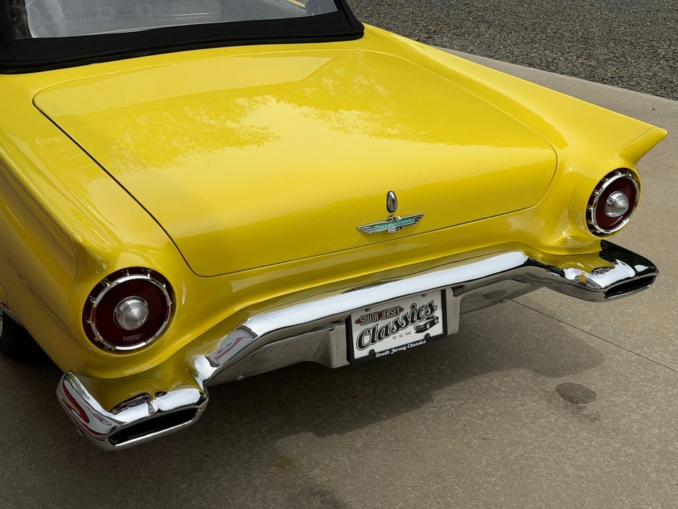 1957 Ford Thunderbird 1st Gen - Image 4 of 31