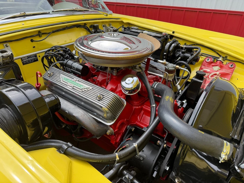 1957 Ford Thunderbird 1st Gen - Image 14 of 31