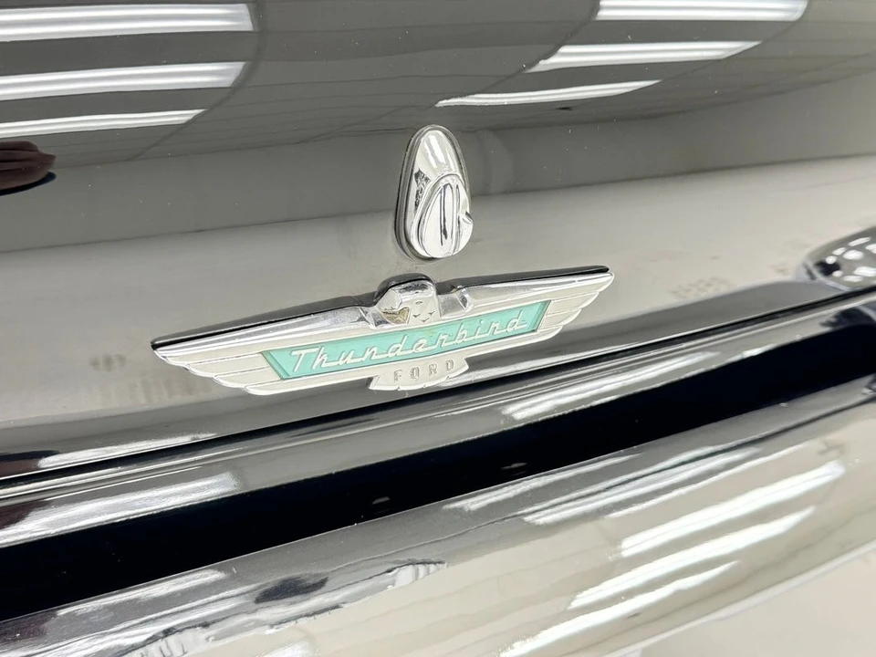 1957 Ford Thunderbird 1st Gen - Image 24 of 31