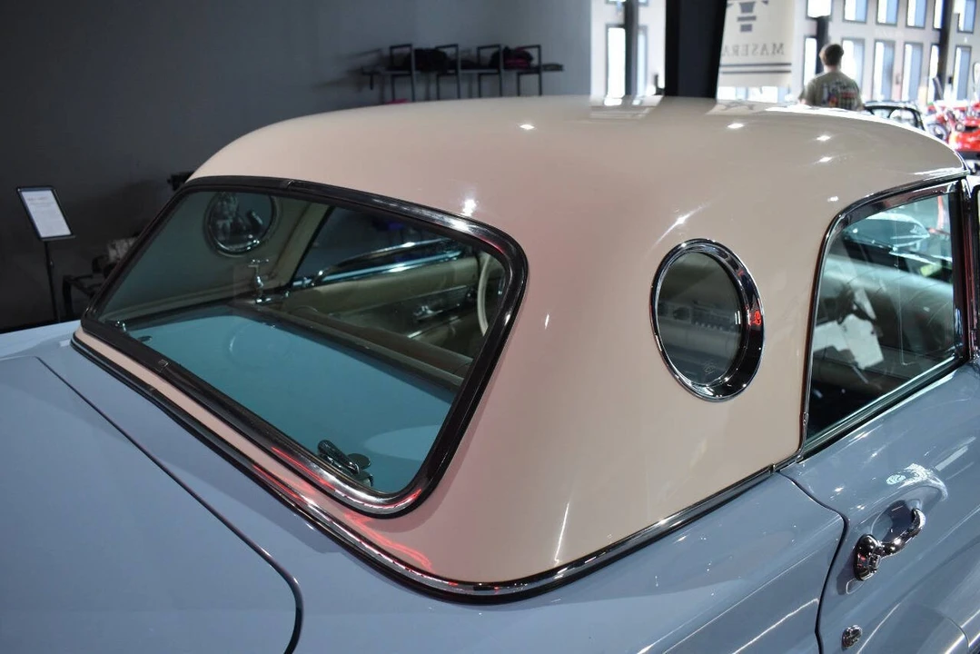 1957 Ford Thunderbird 1st Gen - Image 15 of 31