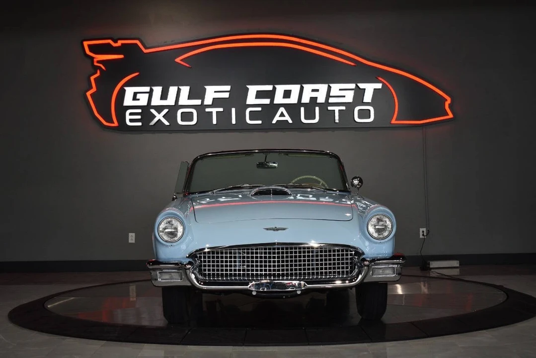 1957 Ford Thunderbird 1st Gen - Image 17 of 31