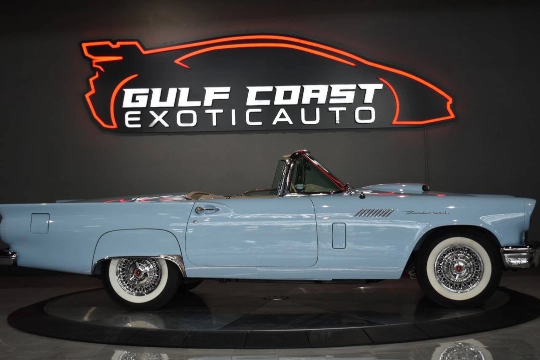 1957 Ford Thunderbird 1st Gen - Image 23 of 31