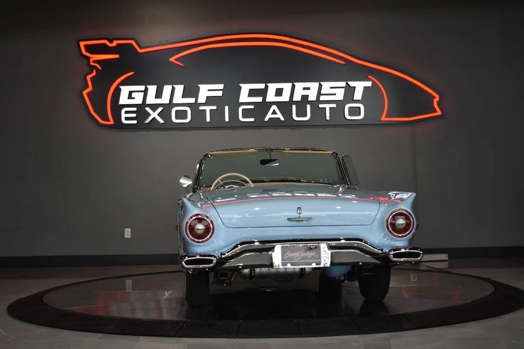 1957 Ford Thunderbird 1st Gen - Image 21 of 31