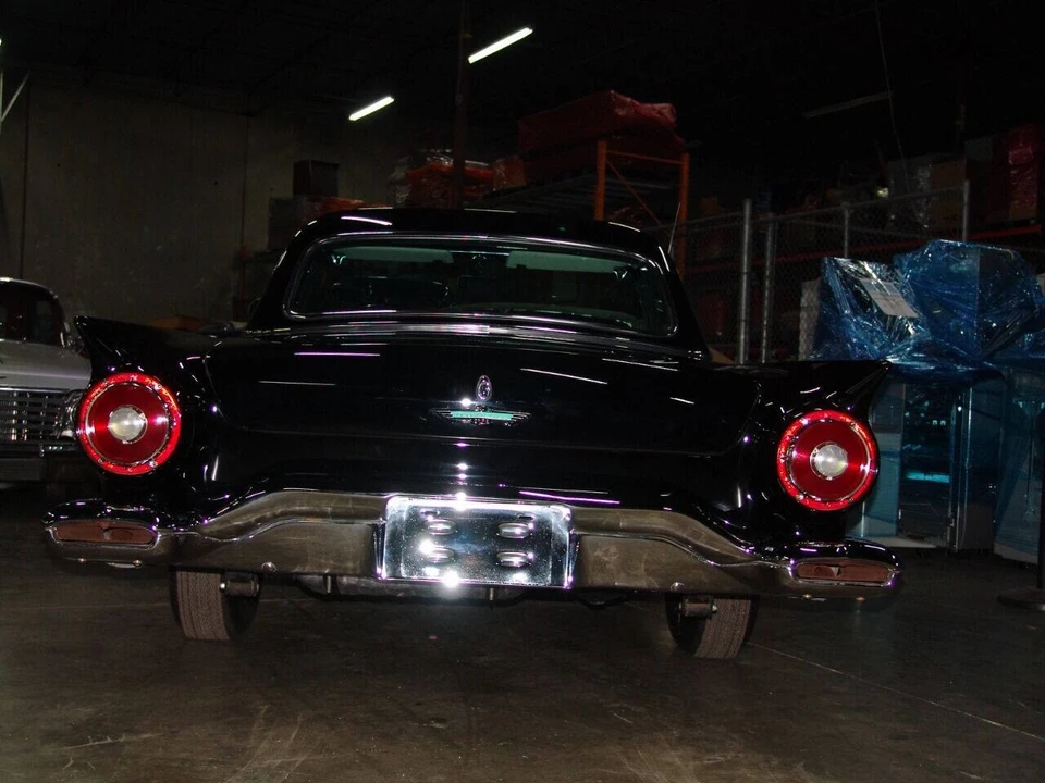 1957 Ford Thunderbird 1st Gen - Image 10 of 31