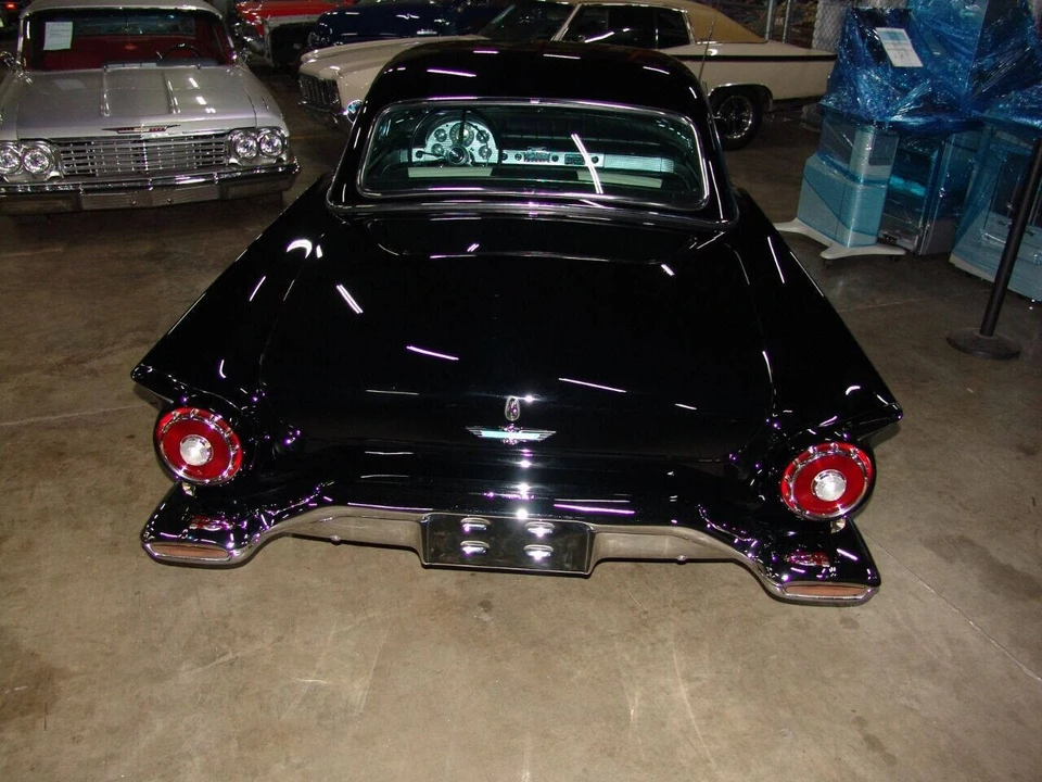 1957 Ford Thunderbird 1st Gen - Image 20 of 31