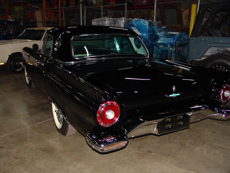1957 Ford Thunderbird 1st Gen - Image 13 of 31