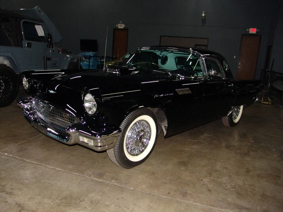 1957 Ford Thunderbird 1st Gen - Image 6 of 31
