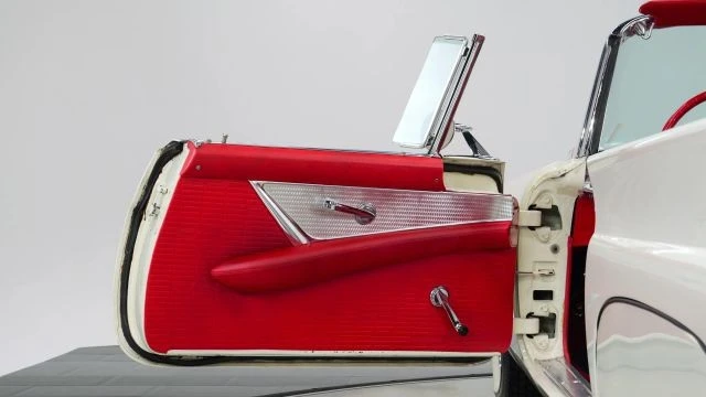 1957 Ford Thunderbird 1st Gen - Image 19 of 21