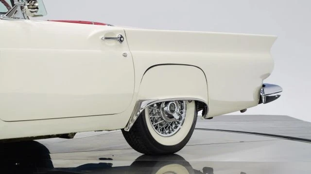 1957 Ford Thunderbird 1st Gen - Image 15 of 21