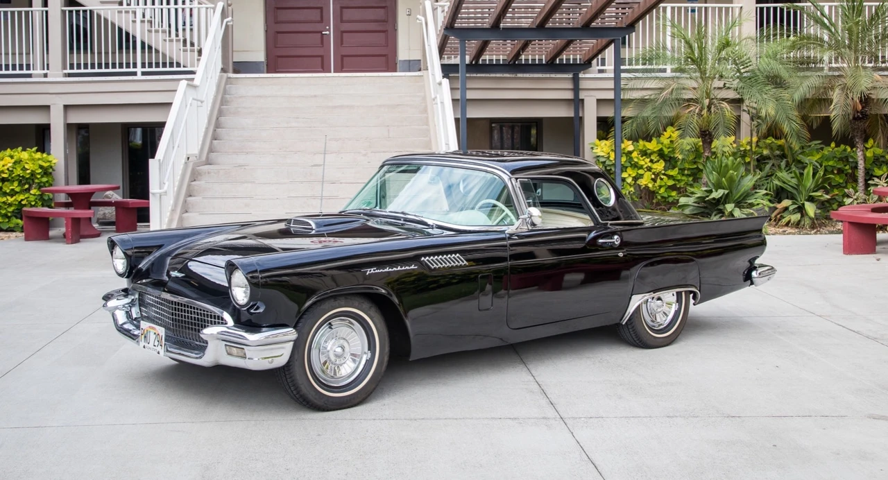 1957 Ford Thunderbird 1st Gen - Image 8 of 31
