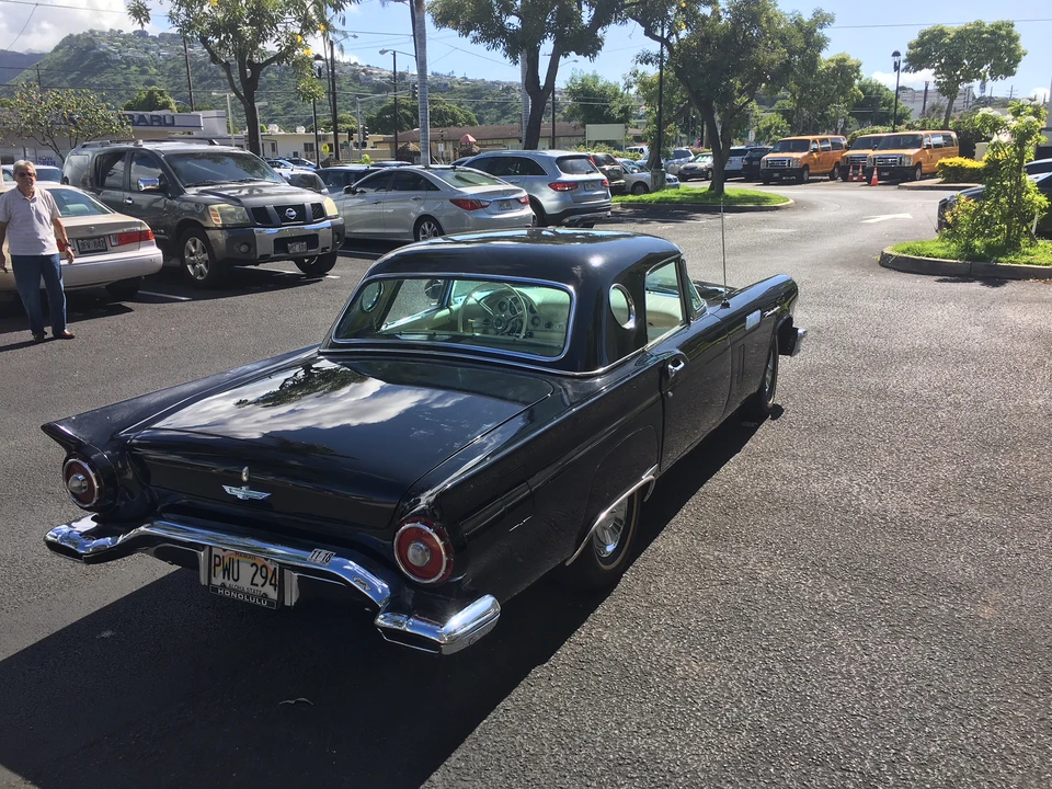 1957 Ford Thunderbird 1st Gen - Image 19 of 31