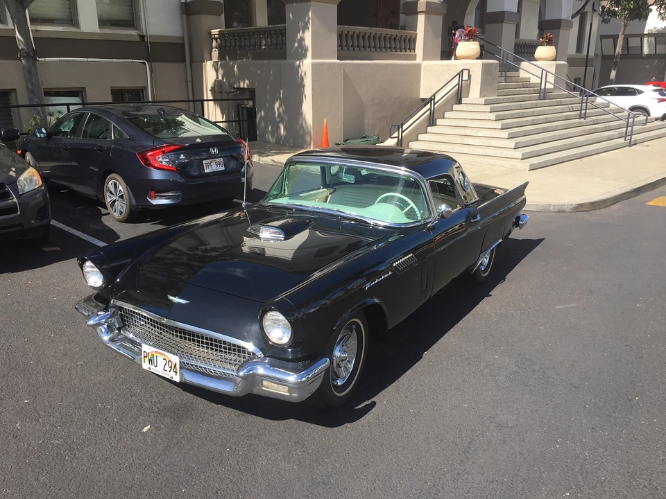 1957 Ford Thunderbird 1st Gen - Image 20 of 31