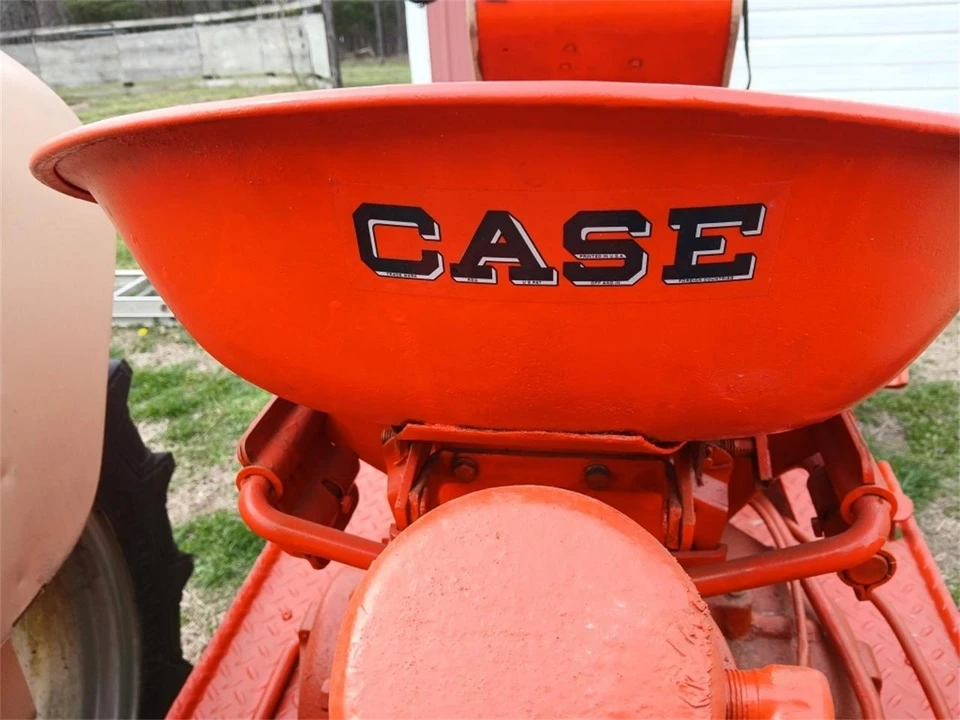 1957 Ford Tractor - Image 5 of 14