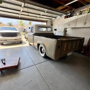 1957 Ford F-100