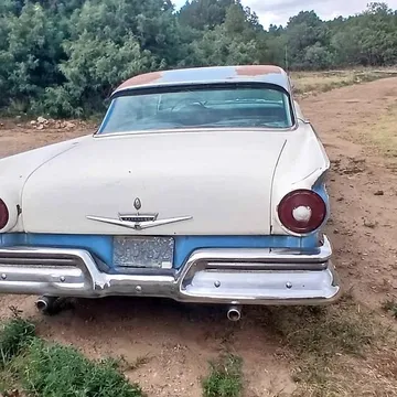 1957 Ford Fairlane 500