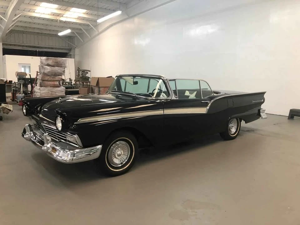1957 Ford Fairlane 2nd Gen - Image 12 of 19