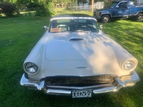 1957 Ford Thunderbird 1st Gen - Image 2 of 7