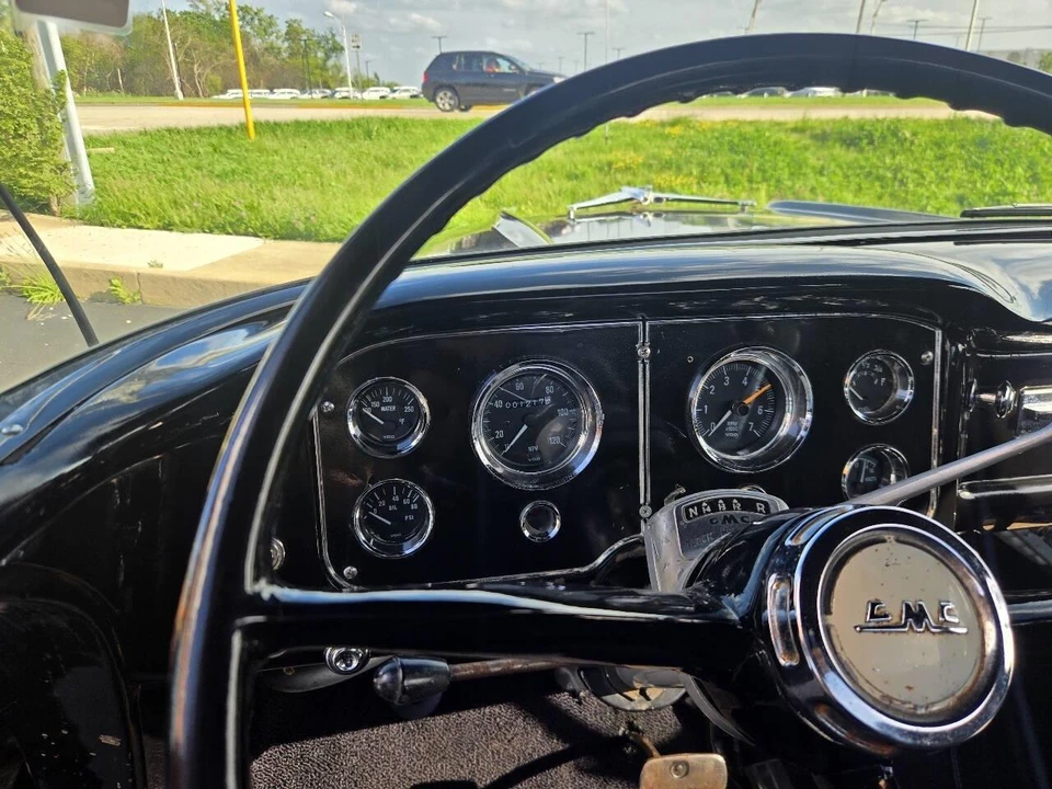 1957 GMC Blue Chip - Image 10 of 18