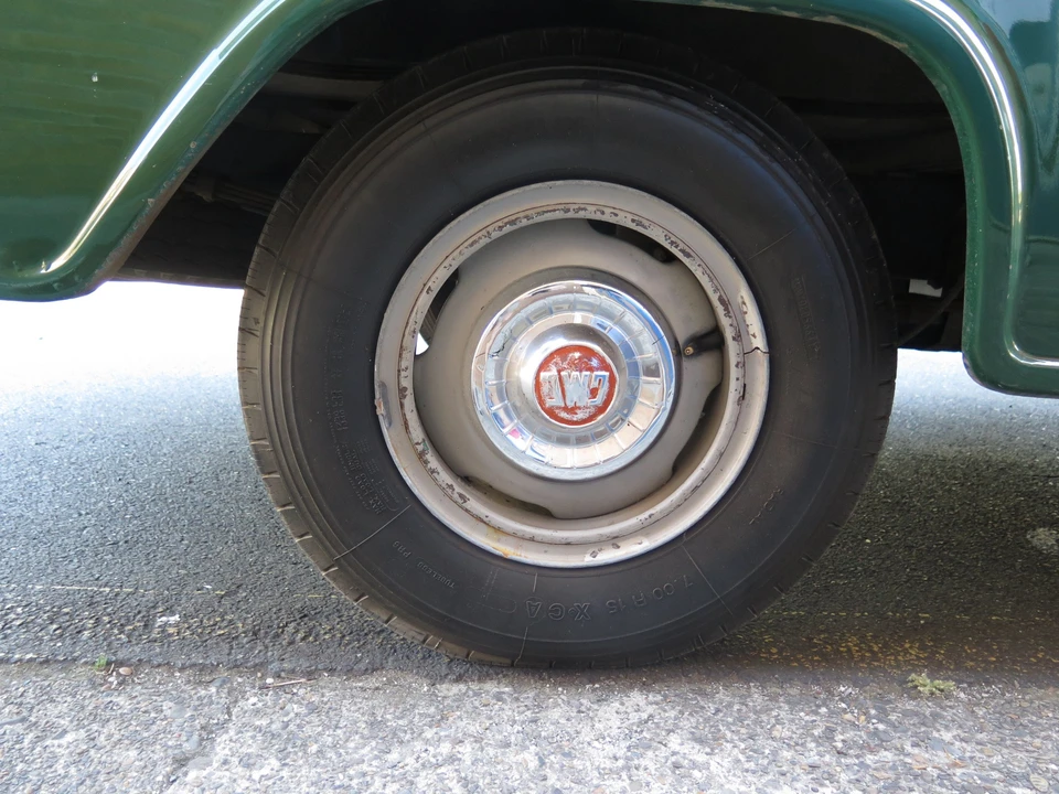 1957 GMC Suburban 4th Gen - Image 30 of 31