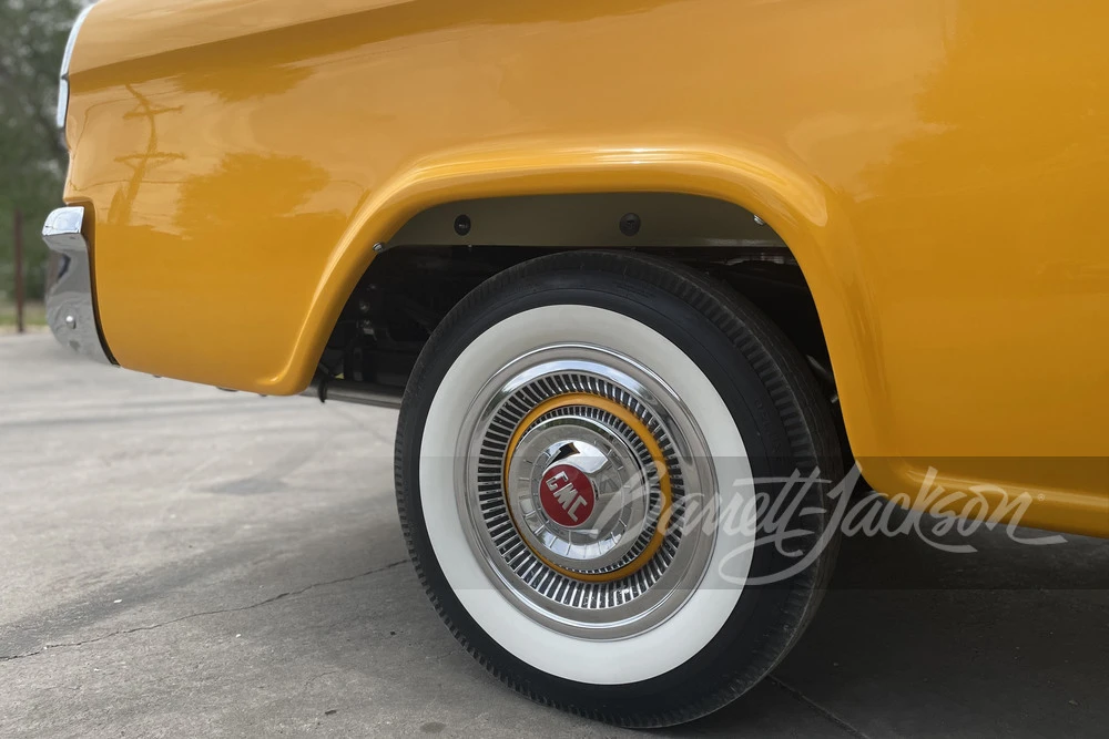 1957 GMC Suburban 4th Gen - Image 7 of 12