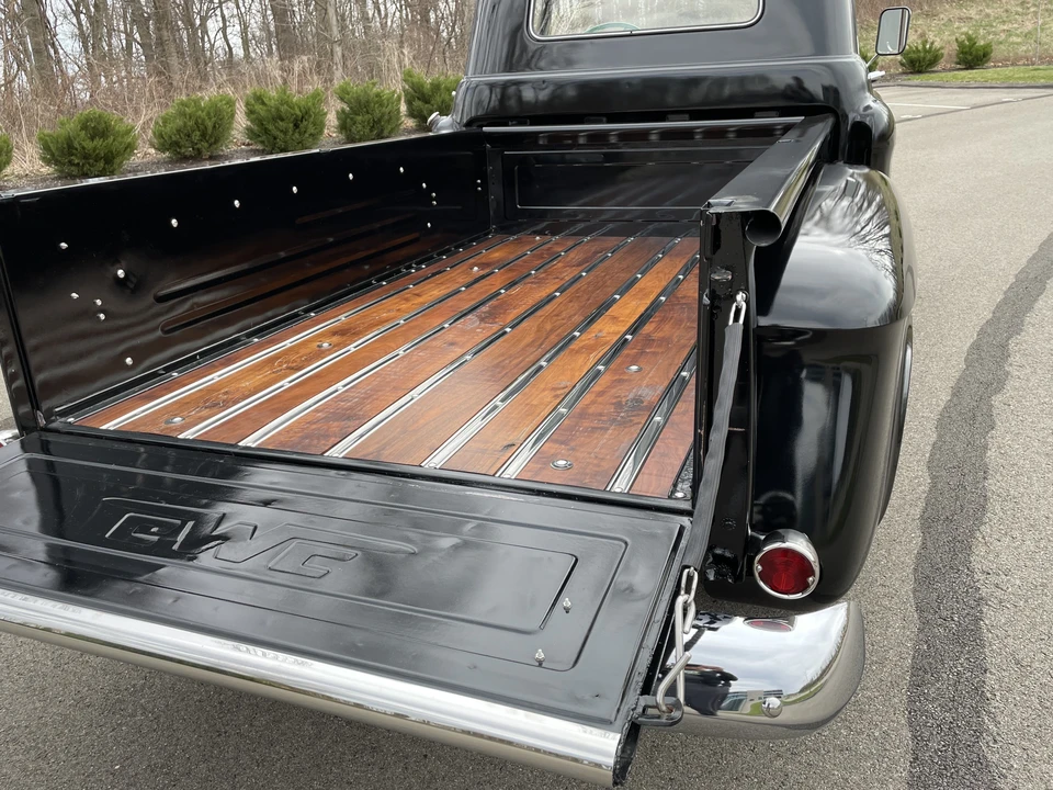 1957 GMC Blue Chip - Image 14 of 31