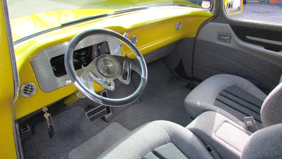 1957 GMC Suburban 4th Gen - Image 4 of 10