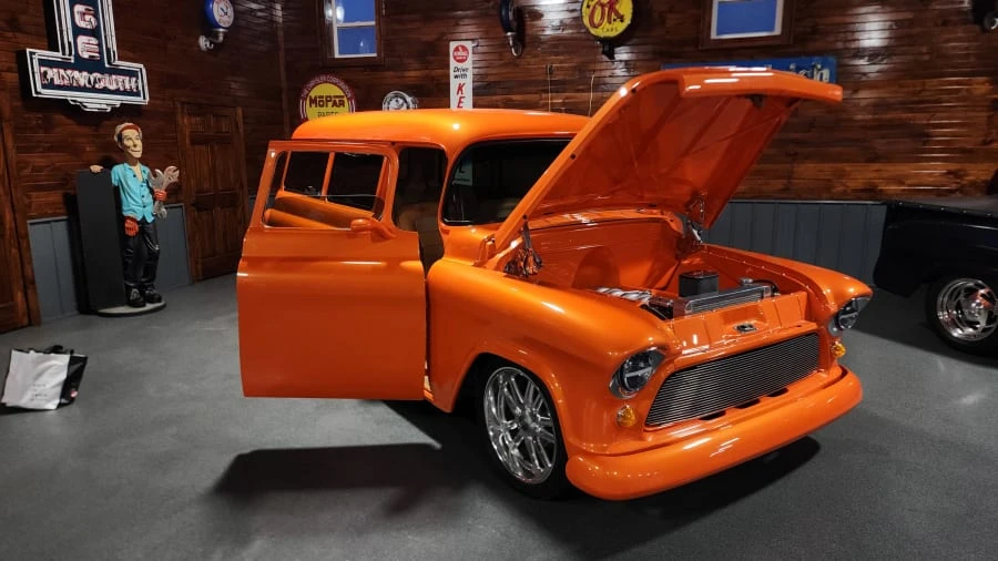 1957 GMC Suburban 4th Gen - Image 5 of 31