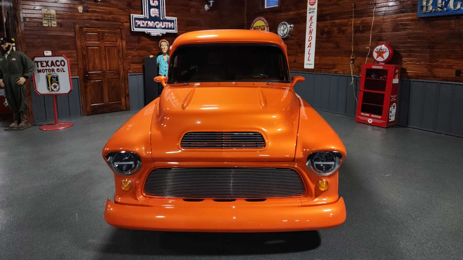 1957 GMC Suburban 4th Gen - Image 2 of 31