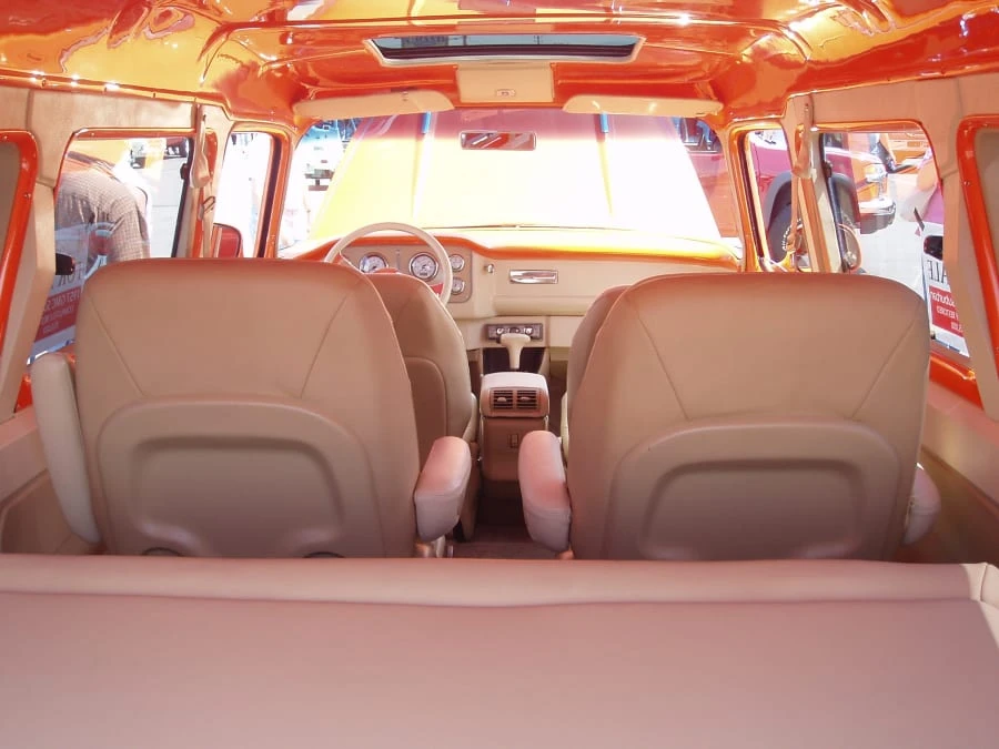 1957 GMC Suburban 4th Gen - Image 4 of 8