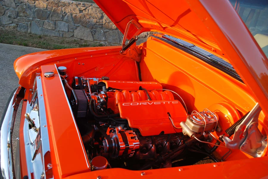 1957 GMC Suburban 4th Gen - Image 7 of 8