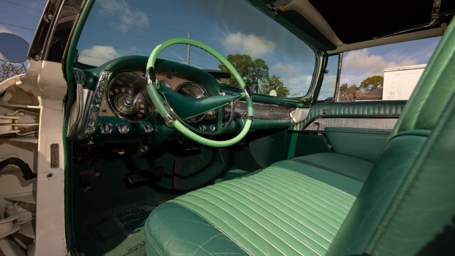 1957 Imperial Crown - Image 4 of 31