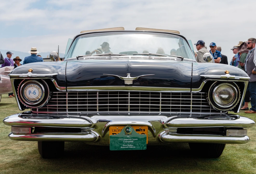 1957 Chrysler Imperial 2nd Gen - Image 30 of 31