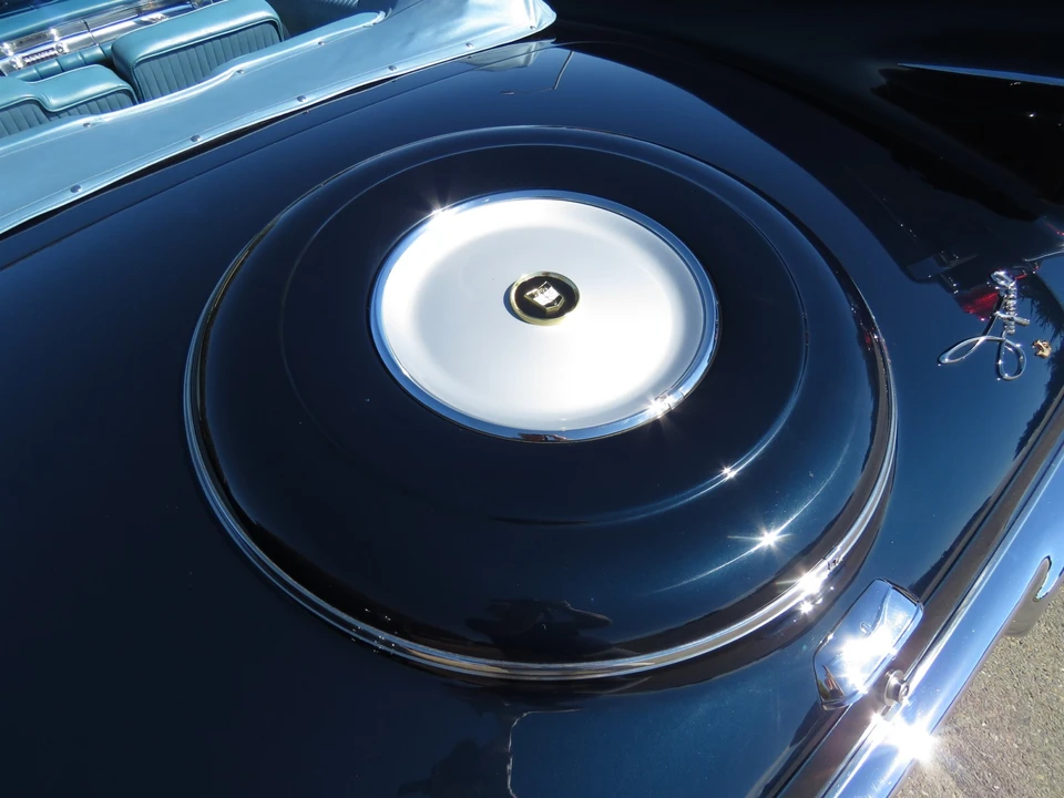 1957 Chrysler Imperial 2nd Gen - Image 24 of 31