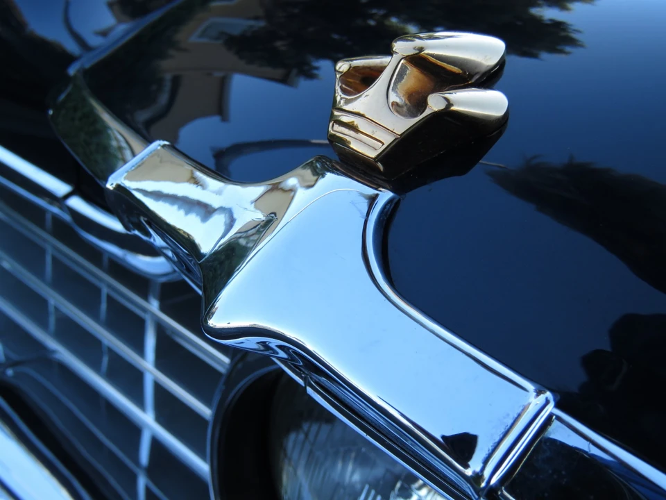 1957 Chrysler Imperial 2nd Gen - Image 15 of 31