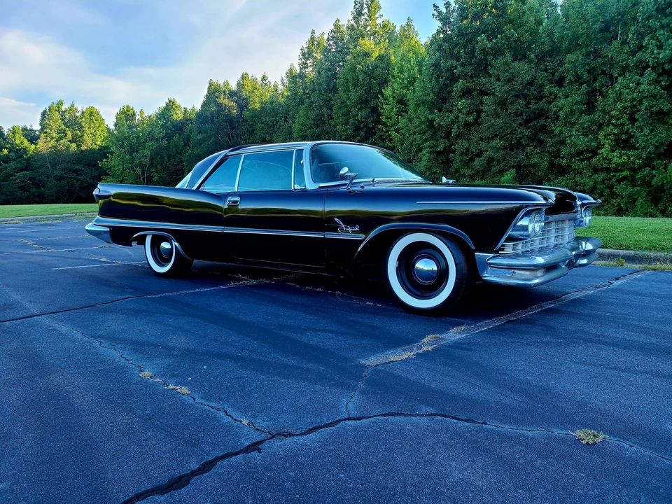 1957 Chrysler Imperial 2nd Gen - Image 11 of 31