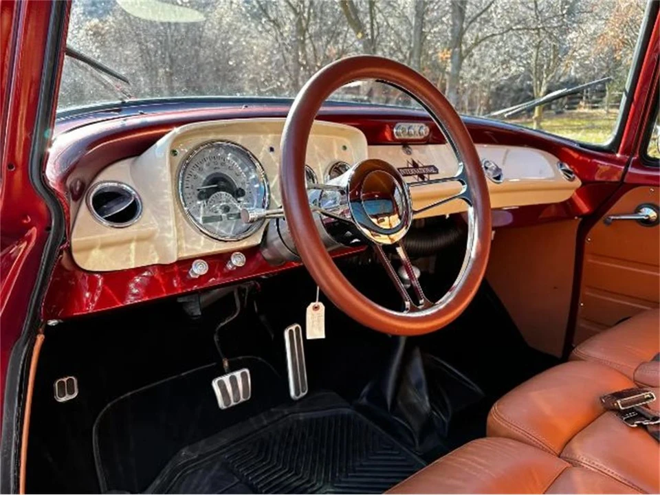 1957 International - Image 16 of 30