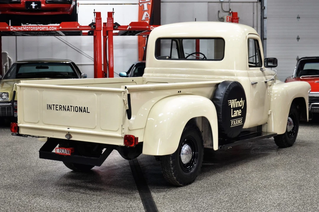 1957 International Harvester Pickup - Image 22 of 31