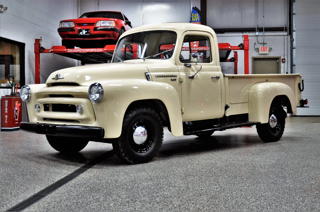 1957 International Harvester Pickup - Image 5 of 31