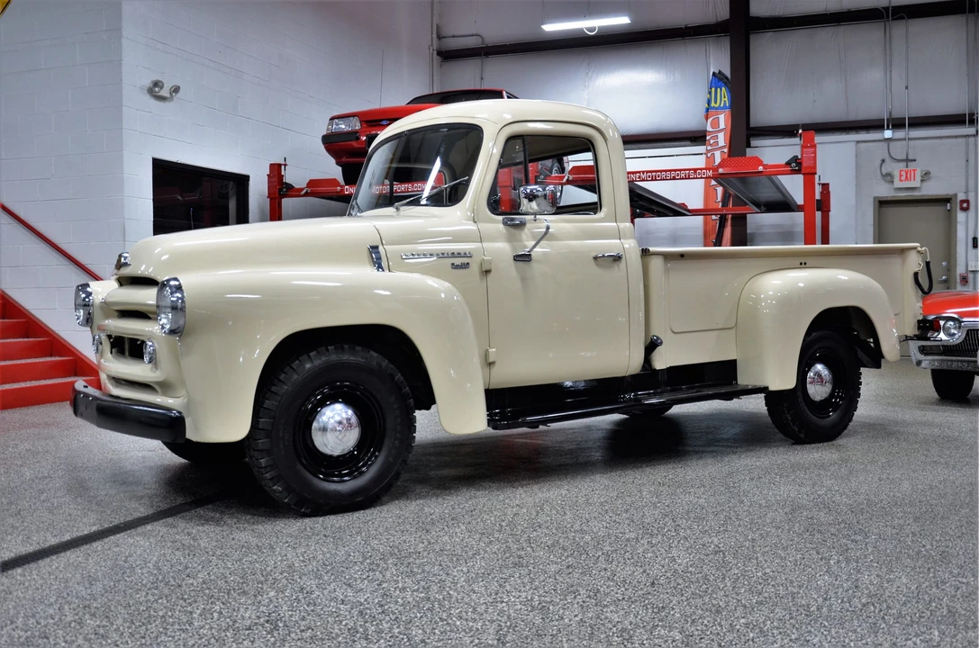1957 International Harvester Pickup - Image 3 of 31