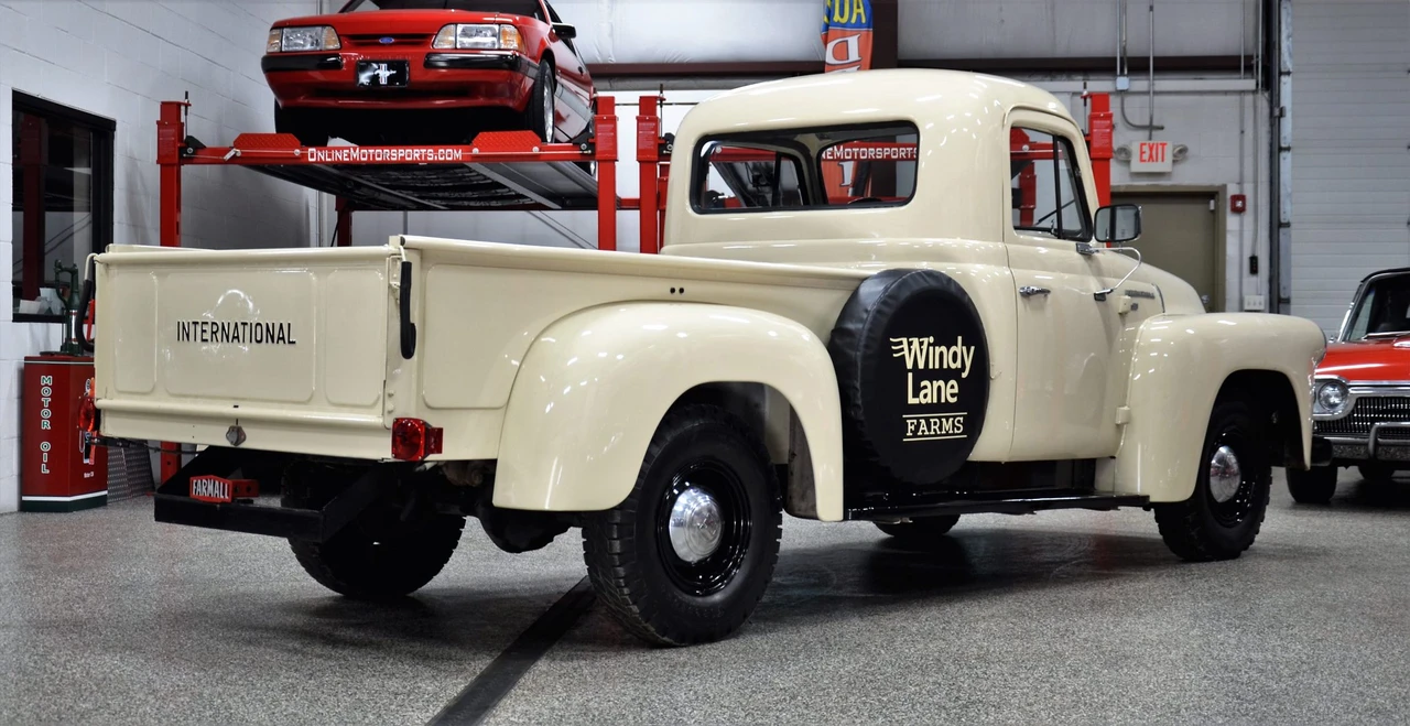 1957 International Harvester Pickup - Image 26 of 31