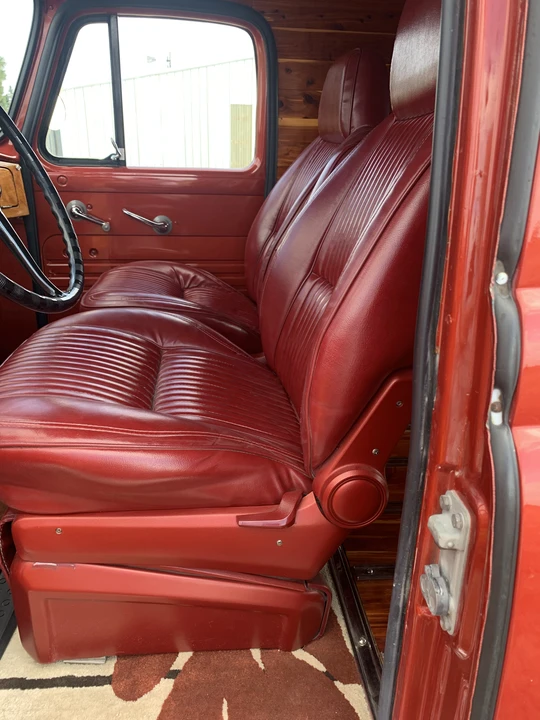 1957 International - Image 26 of 31